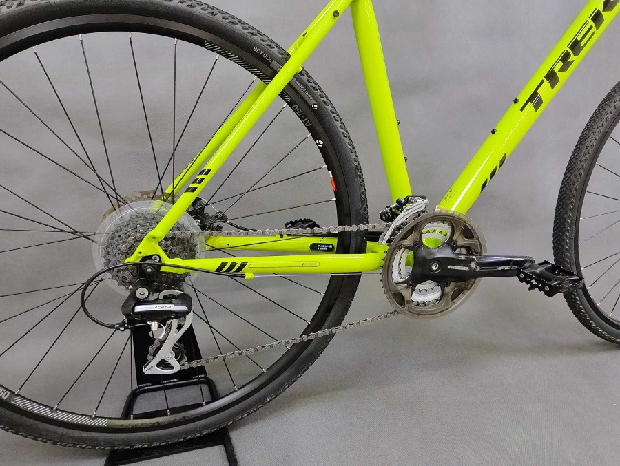 TREK Dual Sport 1