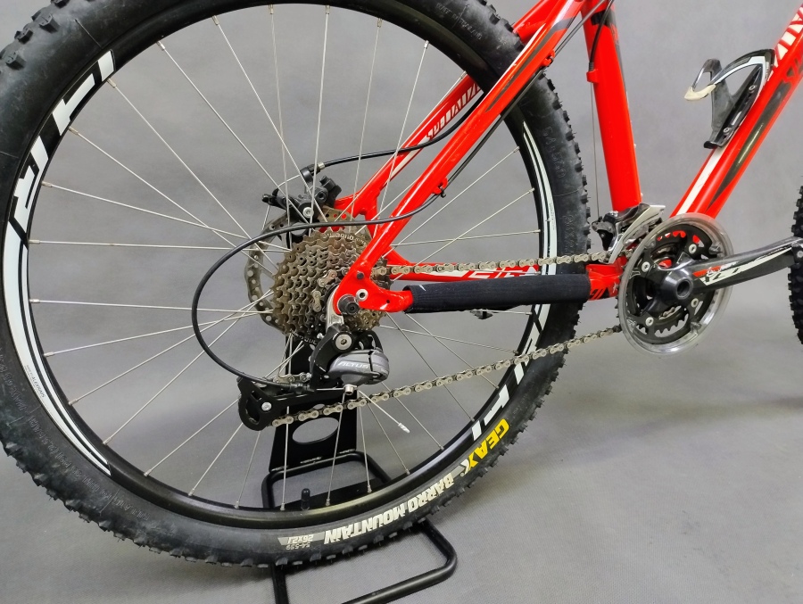 SPECIALIZED Hardrock Disc Int