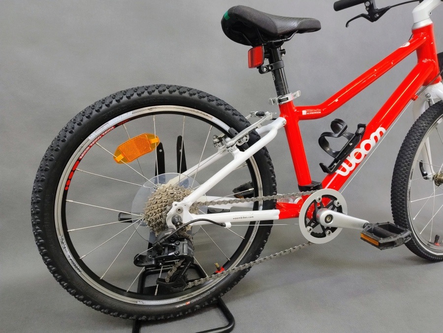 WOOM 4 Red