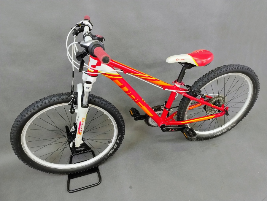 CUBE Kid 240